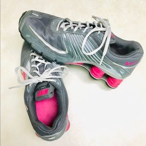 Nike Shox Turbo 8 Running Shoes